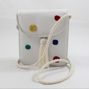 Susan Gail White Colored Knot Detail Handbag